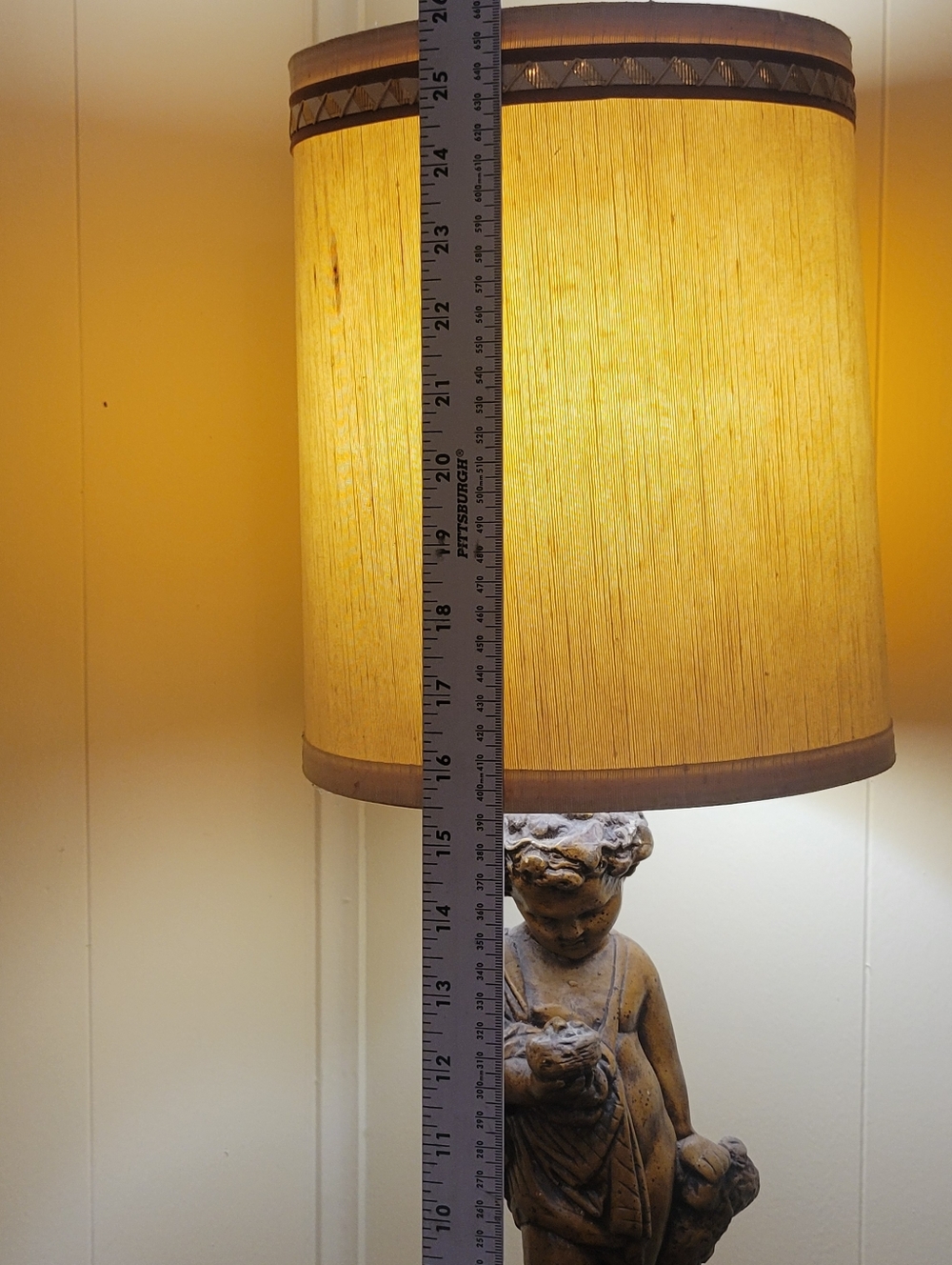 Vintage Cherub Plaster Lamp With Shade - Picture 3 of 8